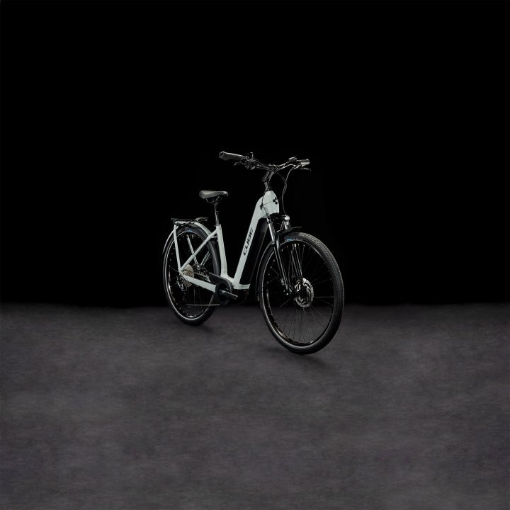 CUBE KATHMANDU HYBRID ONE 750 - Tiefeinstieg Trekking E-Bike - 2023