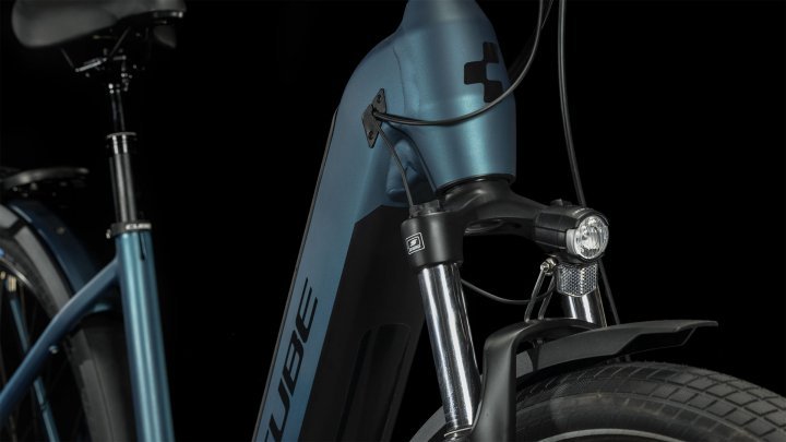 CUBE KATHMANDU HYBRID ONE 625 - Tiefeinstieg Trekking E-Bike - 2023