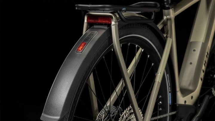 CUBE KATHMANDU HYBRID Pro 625 - Trekking E-Bike - 2023