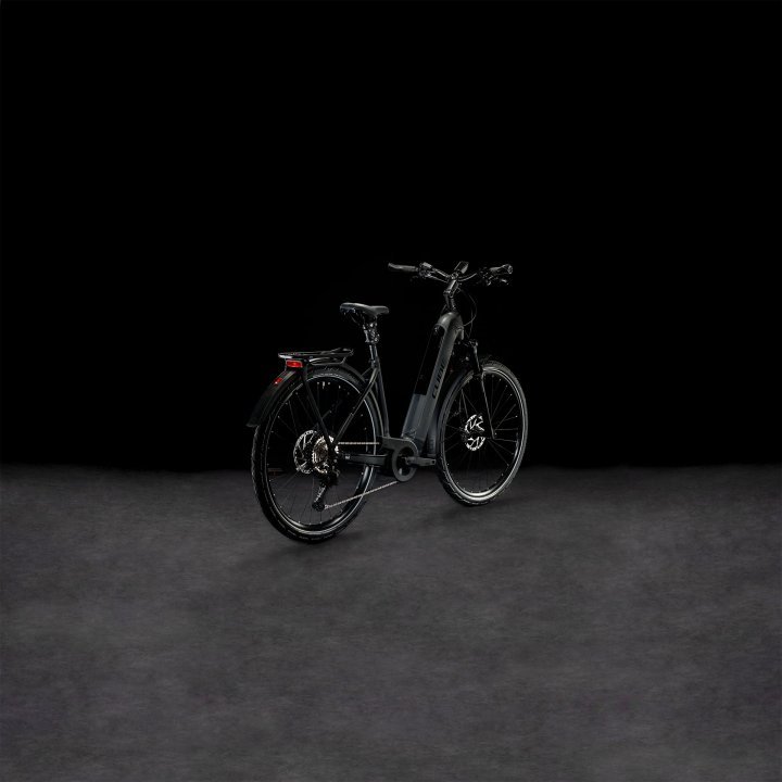 CUBE KATHMANDU HYBRID SLT 750 - Tiefeinstieg Trekking E-Bike - 2023